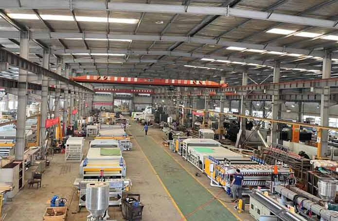 Hollow sheet machine picture